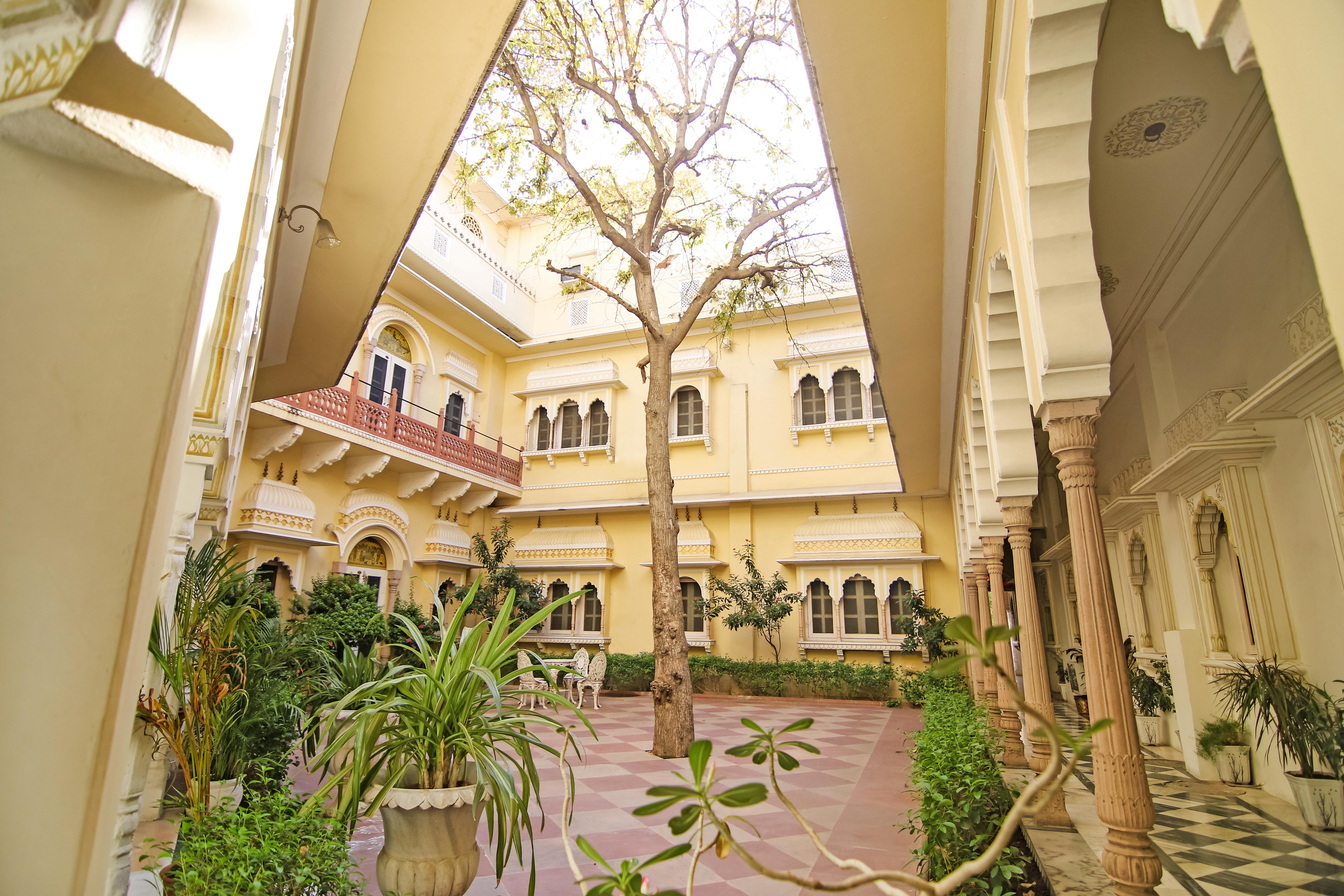 Alsisar Haveli - Heritage Hotel Jaipur Bagian luar foto