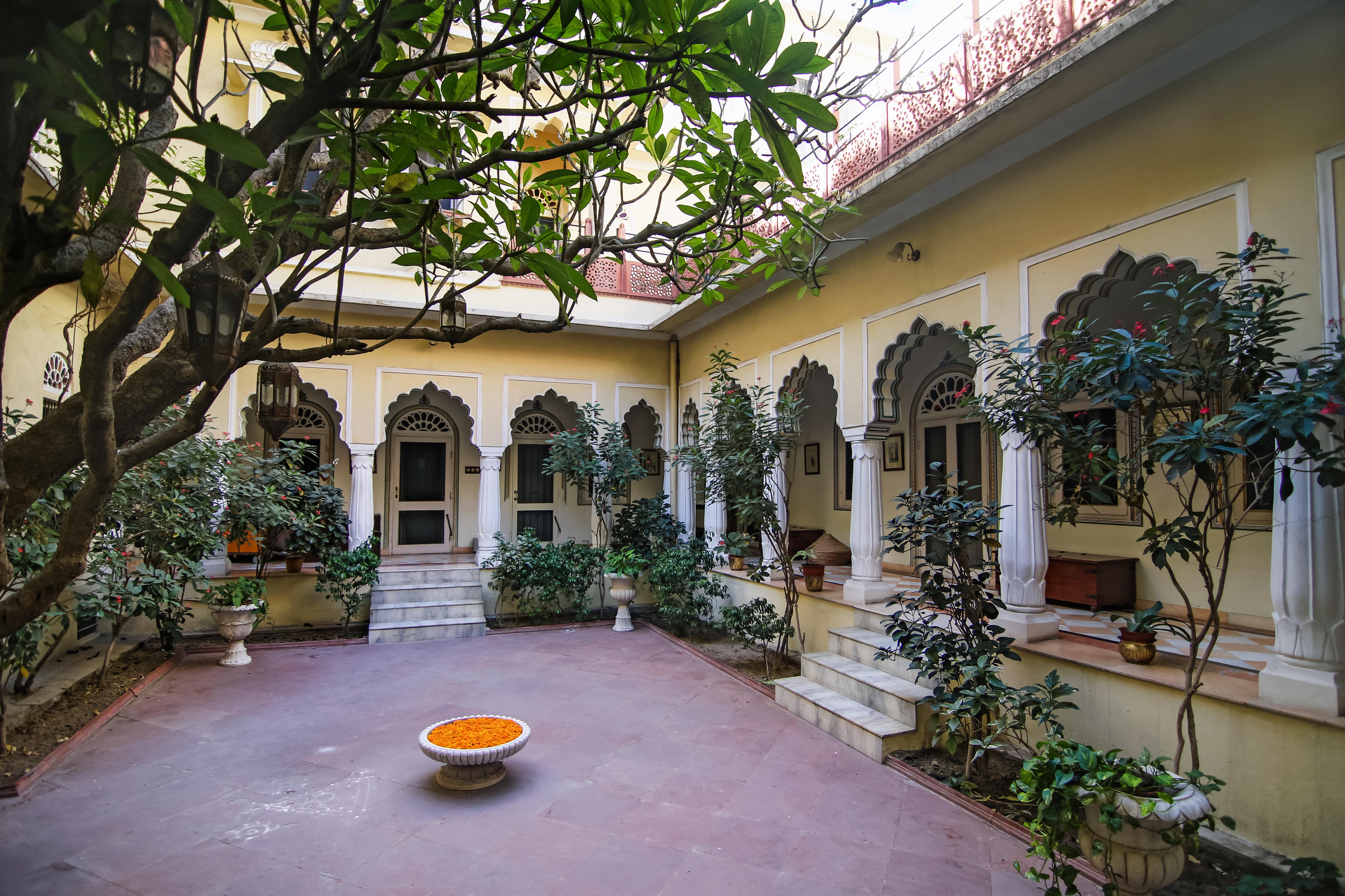 Alsisar Haveli - Heritage Hotel Jaipur Bagian luar foto