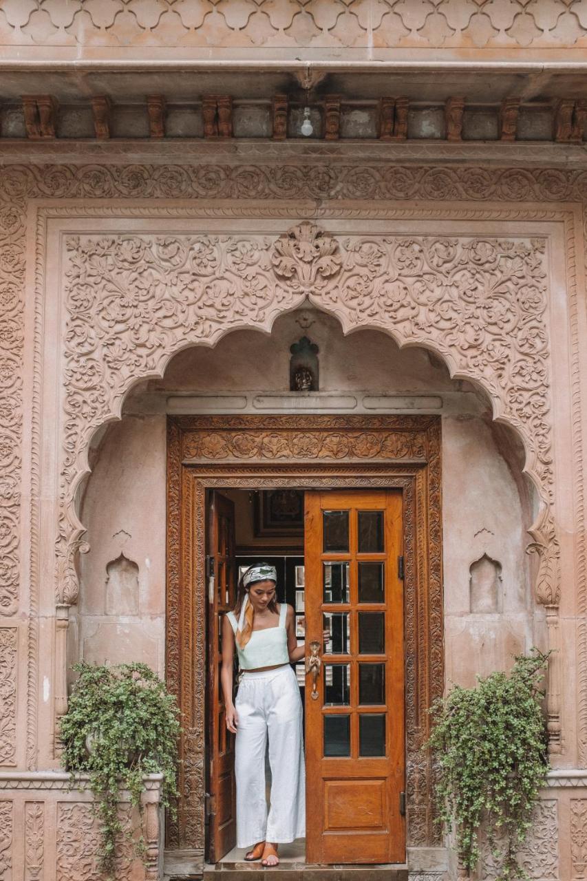 Alsisar Haveli - Heritage Hotel Jaipur Bagian luar foto